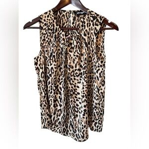 Like new Karl Lagerfeld women's leopard animal print sleeveless top size XS/S
